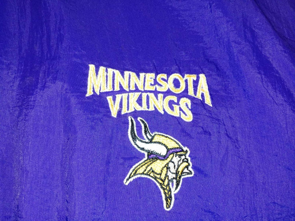 NFL Minnesota Vikings Game Day Pullover Windbreaker Purple 2XL