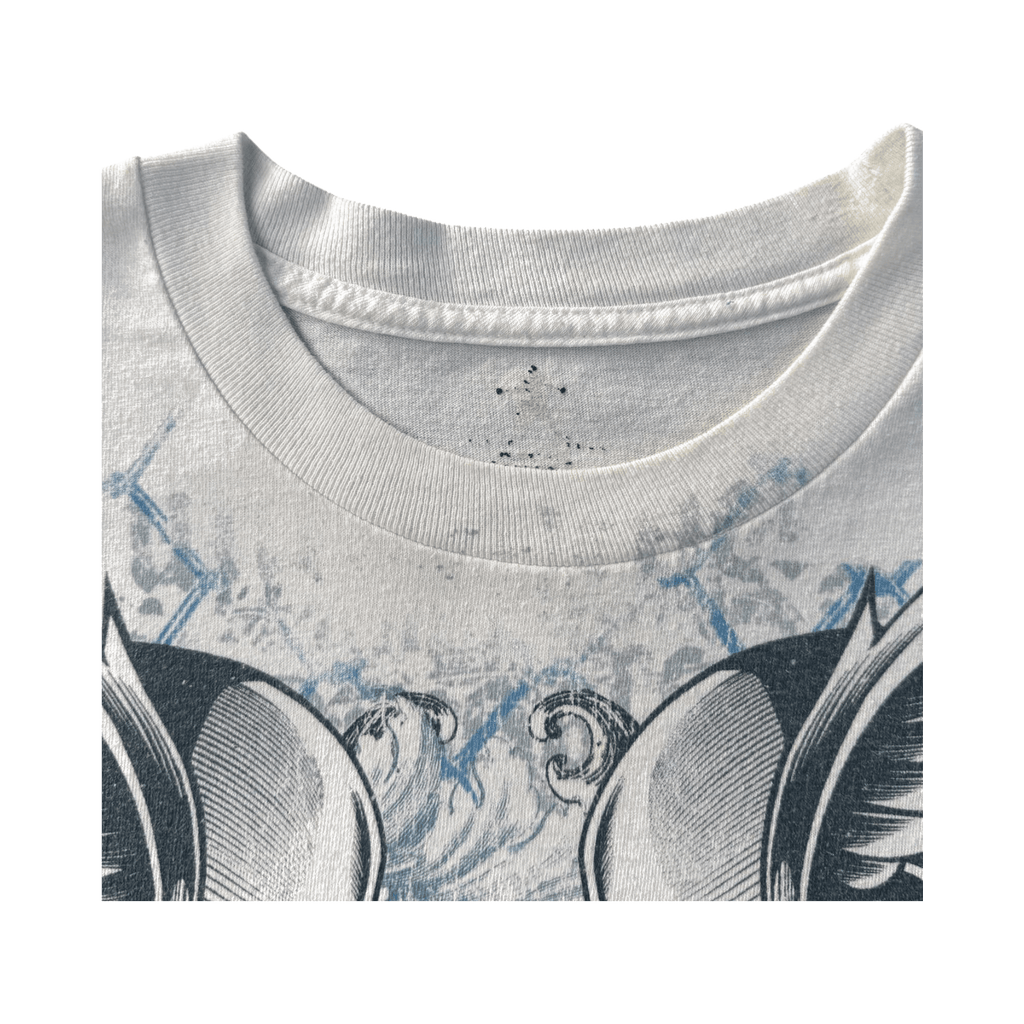 Skulls on a Mesh Fence Affliction Style Y2K Graphic T-Shirt White XXL