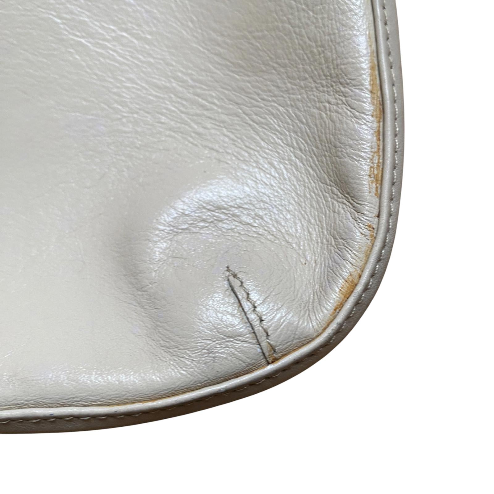 Japanese 90s Vintage Leather Shoulder Bag Beige