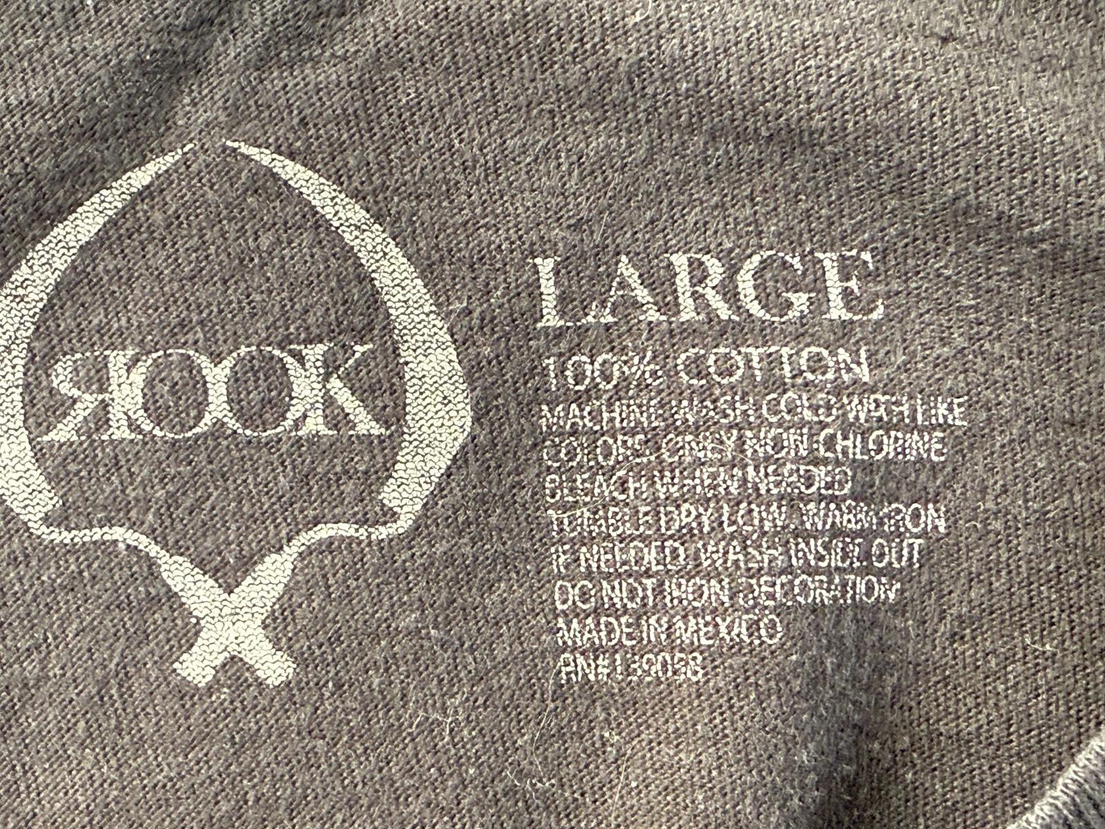 Rook Old and Serious Man Y2K Graphic T-Shirt Black L