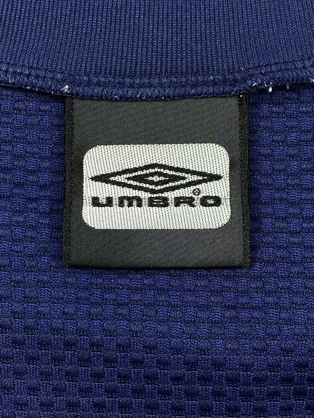 Vintage Umbro Japan by Descente Men's Short Sleeve Athletic T Shirt Navy L
