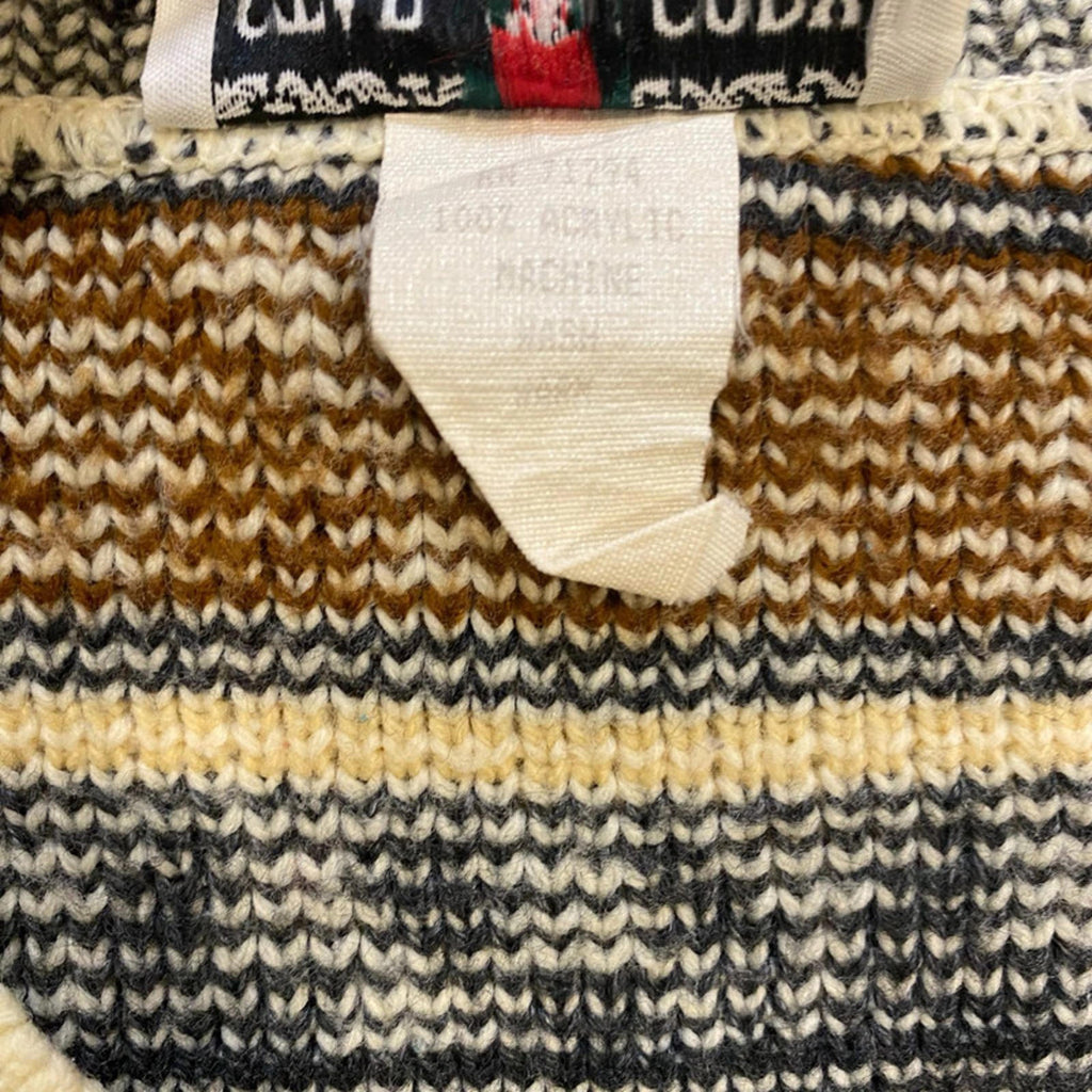 Star Cody Vintage 1980s Women's Chunky V Neck Knit Sweater White M
