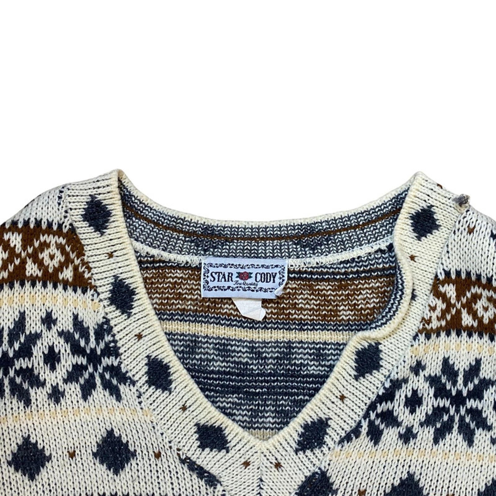 Star Cody Vintage 1980s Women's Chunky V Neck Knit Sweater White M