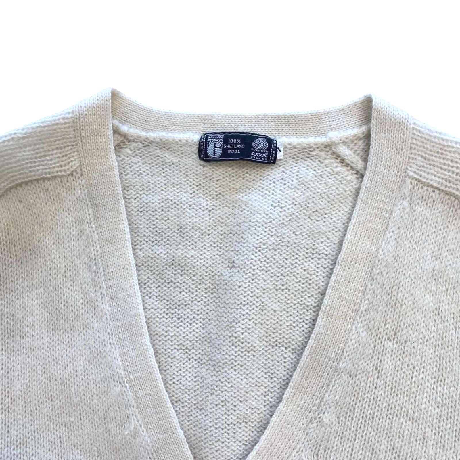 Take 6 Vintage Women's Pure Shetland Wool V Neck Cardigan Cream M